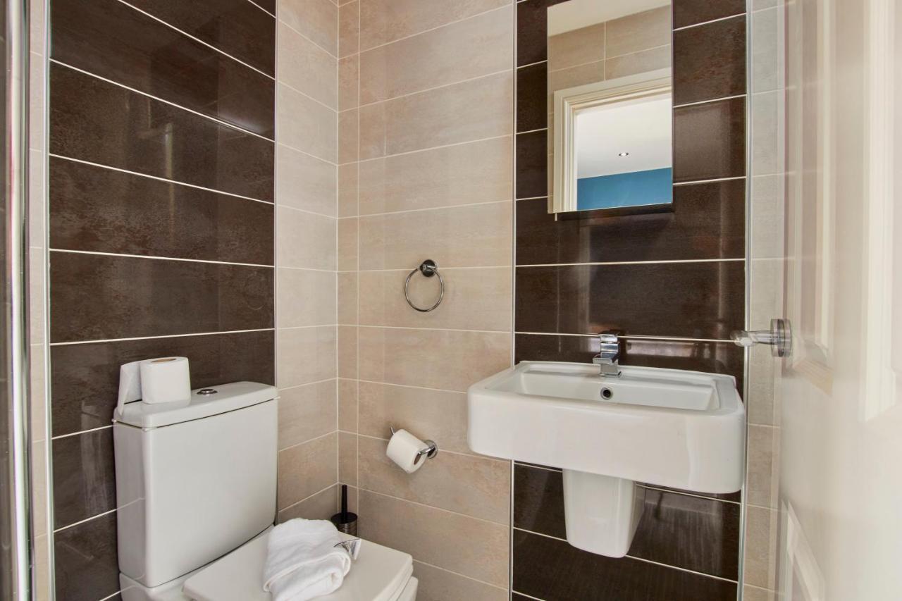Apartment Spacious Centre 3 Bedroom, 3 Bathroom