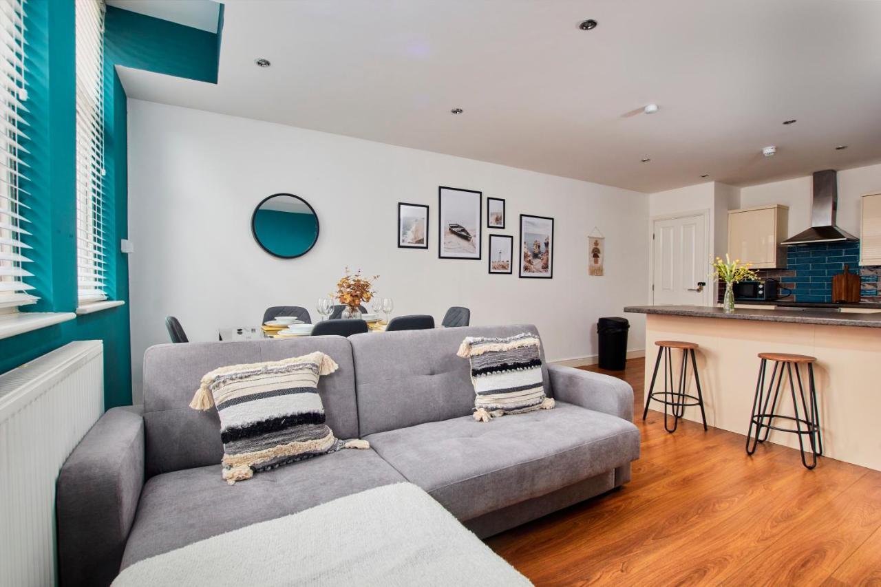 Spacious Centre 3 Bedroom, 3 Bathroom * Leeds (West Yorkshire)