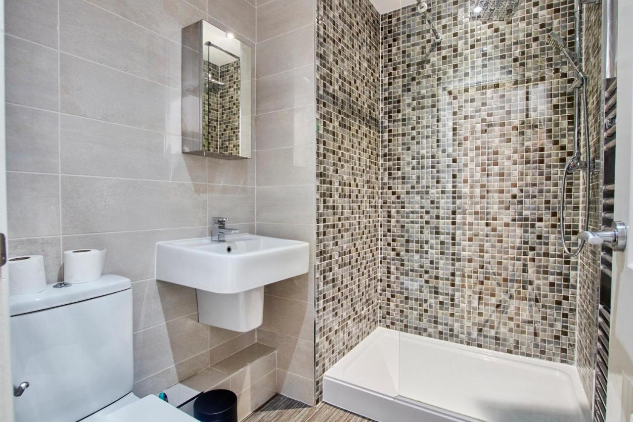 Apartamento Spacious Centre 3 Bedroom, 3 Bathroom