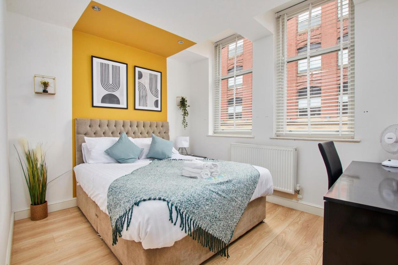 Spacious Centre 3 Bedroom, 3 Bathroom Apartamento *