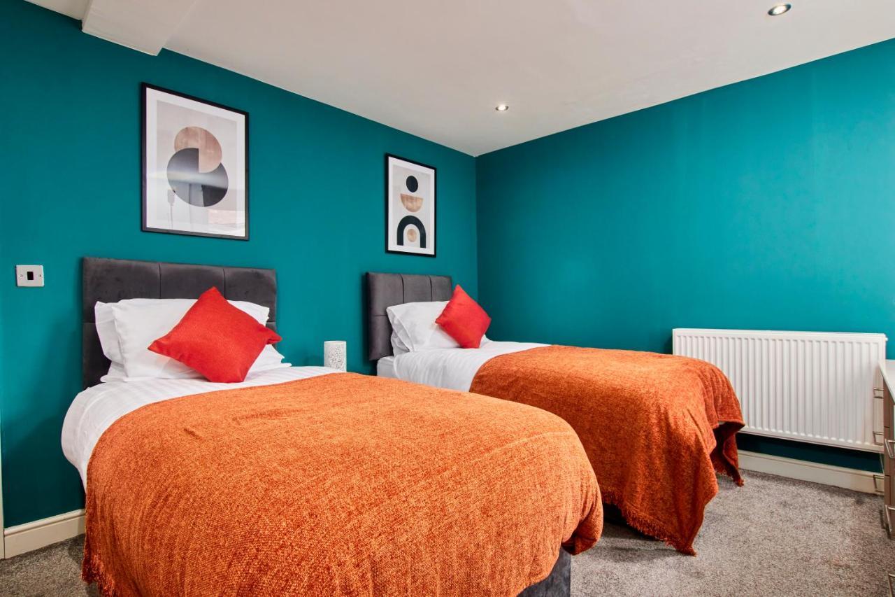 Spacious Centre 3 Bedroom, 3 Bathroom Apartamento